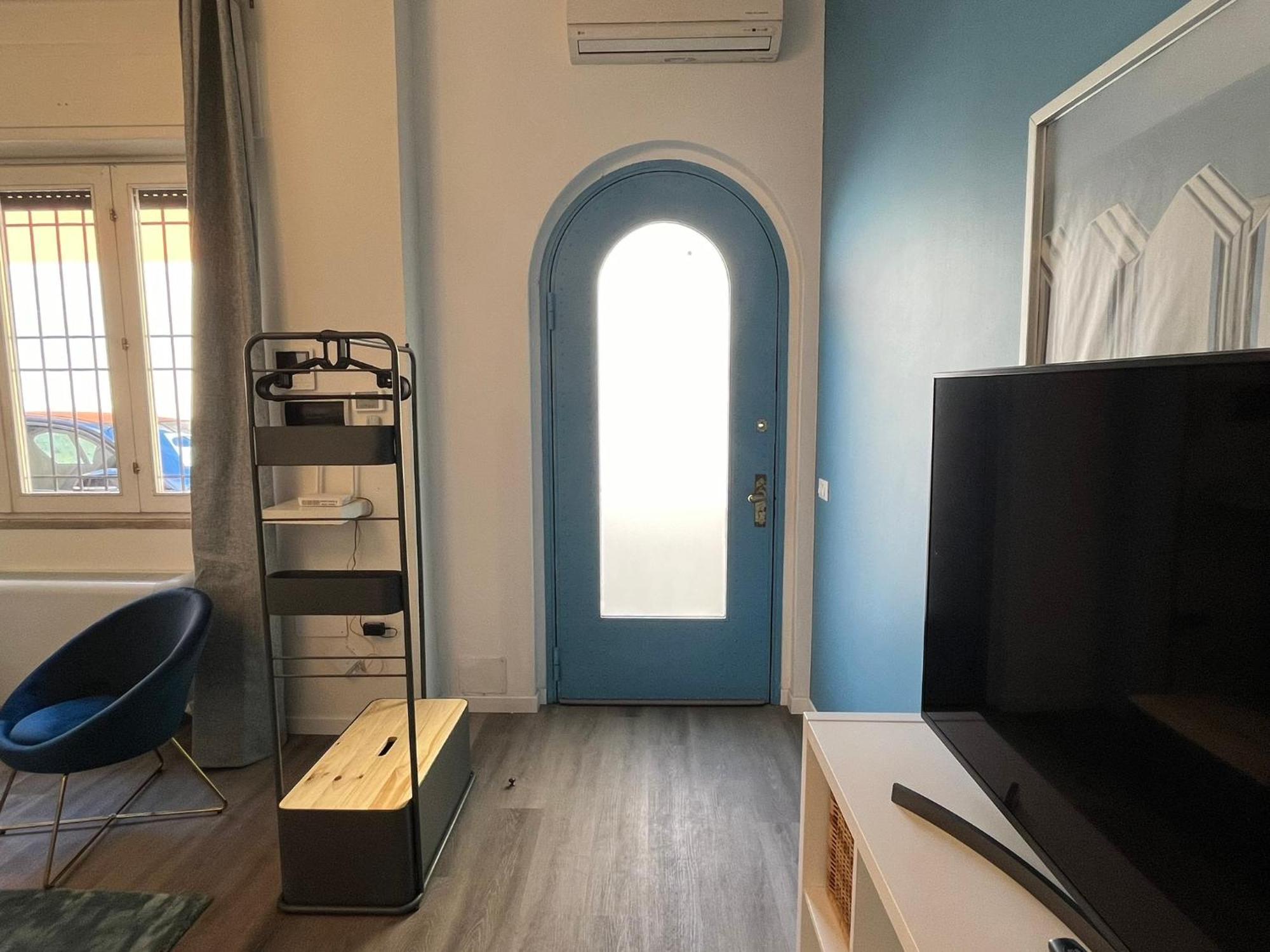 Elegante Bilocale Con Posto Auto Privato Leilighet Brescia Eksteriør bilde